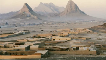 Кандагар: земля Золотого Льва и Красных Песков Кандагар: земля Золотого Льва и Красных Песков